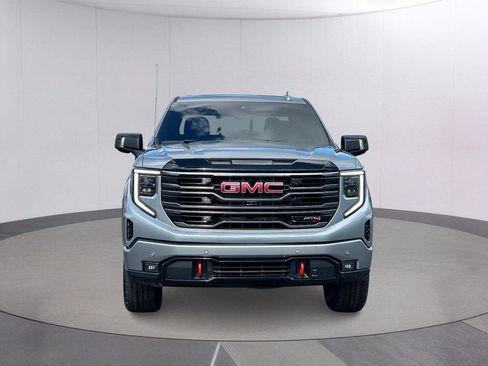 Certified 2025 GMC Sierra 1500 AT4 w/ AT4 Premium Package AWD/4WD image 10