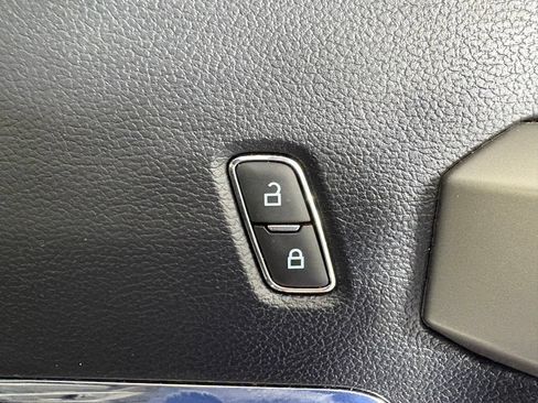 Used 2020 Ford F150 Lariat AWD/4WD image 44