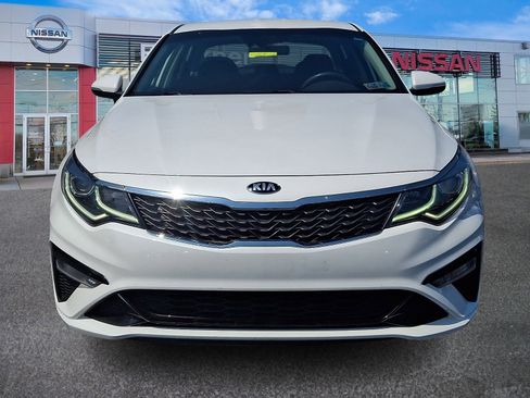 Used 2020 Kia Optima LX FWD image 2