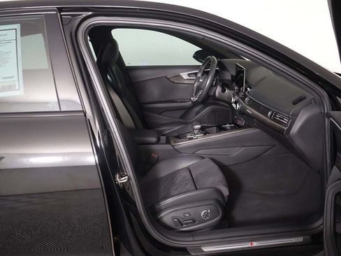 Used 2023 Audi S4 Premium Plus w/ Premium Plus Package AWD/4WD image 31