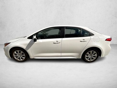 Used 2023 Toyota Corolla LE FWD image 6