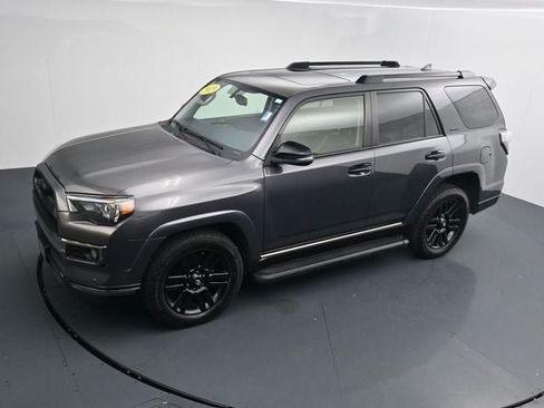 Used 2019 Toyota 4Runner Limited AWD/4WD image 28