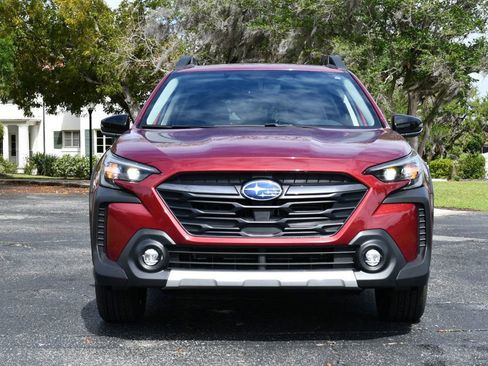 Used 2025 Subaru Outback Limited image 9