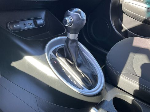 Used 2019 Kia Soul image 26