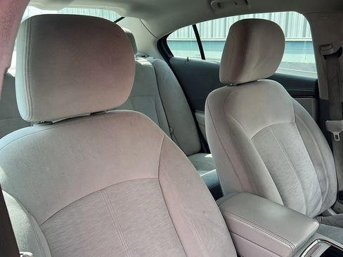 Used 2012 Buick LaCrosse Convenience image 21