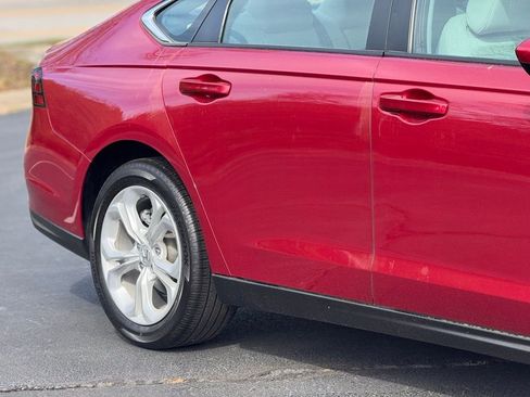 Used 2023 Honda Accord LX image 9