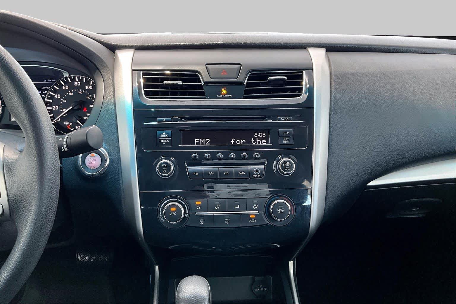 Used 2015 Nissan Altima 2.5 S w/ Power Driver Seat Package FWD image 7