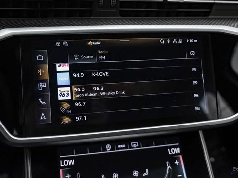 Used 2025 Audi RS 6 performance image 65