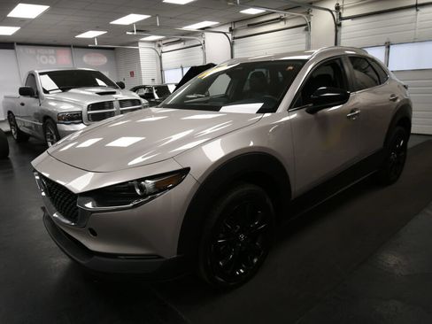 Used 2024 MAZDA CX-30 AWD 2.5 S w/ Select Sport Pkg image 4