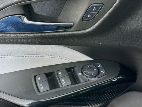 Used 2025 Chevrolet Trax LT image 15