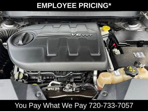 Used 2019 Jeep Cherokee Latitude w/ Cold Weather Group AWD/4WD image 27
