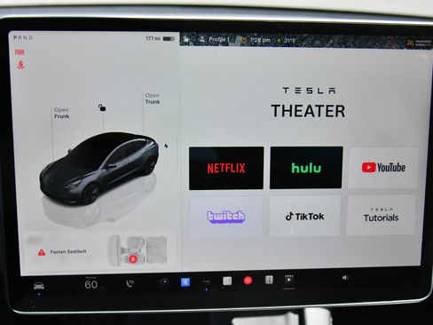 Used 2023 Tesla Model 3 Standard Range RWD image 19