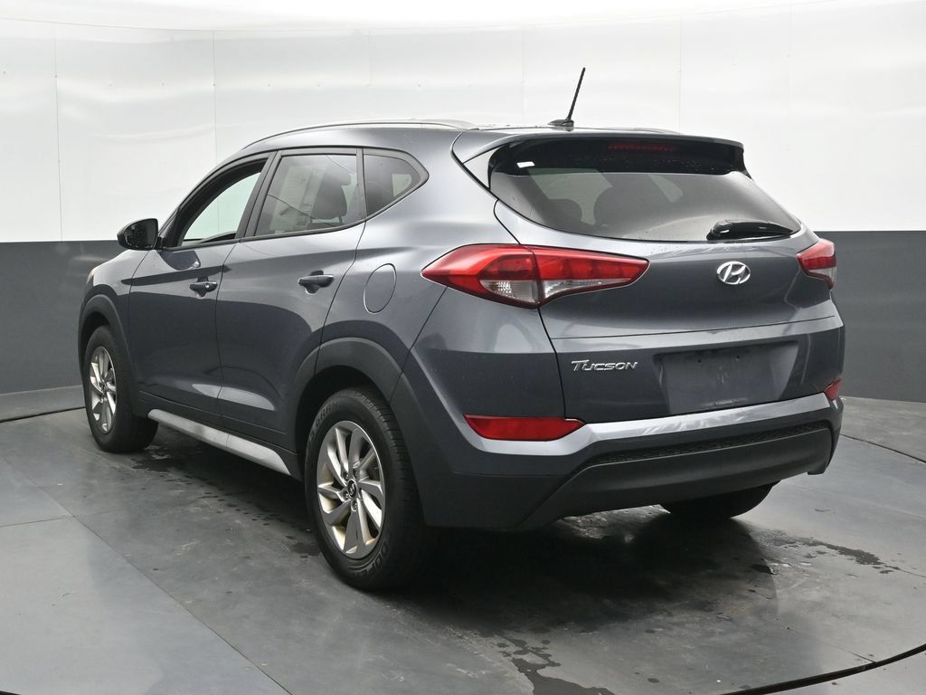 Used 2017 Hyundai Tucson SE w/ SE Popular Package 02 FWD image 9