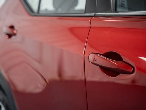 Used 2019 Nissan Kicks SV FWD image 15