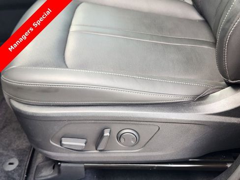 New 2025 Kia Sorento SX image 16