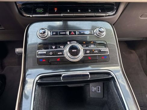 Used 2023 Lincoln Nautilus AWD w/ Premium Package image 22