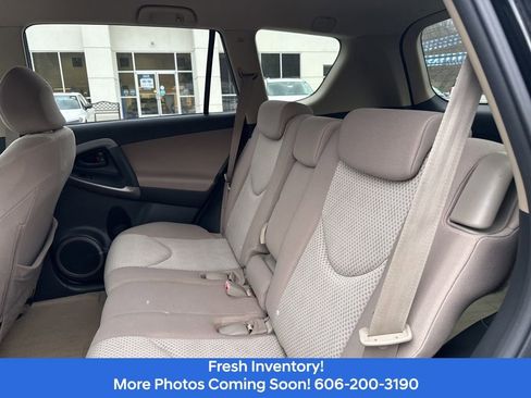 Used 2008 Toyota RAV4 4WD image 7