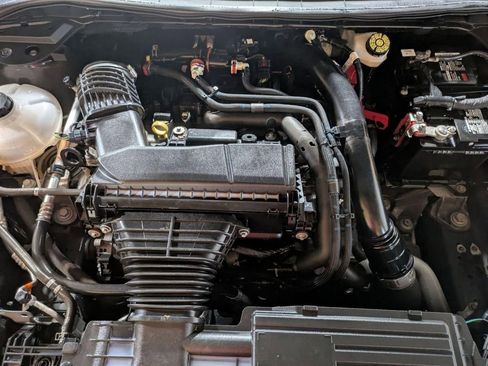 Used 2024 Ford Escape Platinum image 31