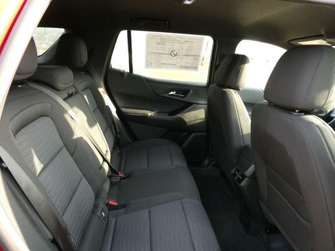 New 2027 Chevrolet Equinox LT AWD/4WD image 11