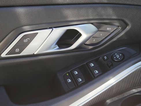 Used 2023 BMW M340i image 17