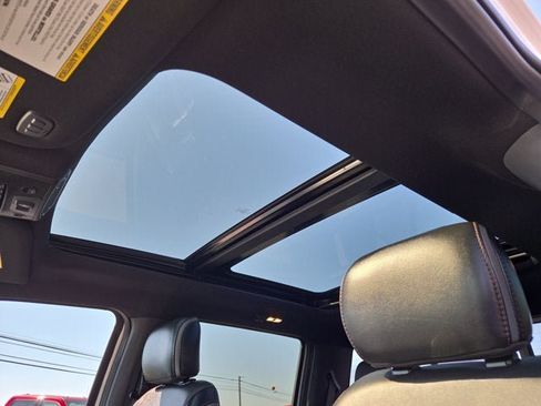 Used 2019 Ford F250 Platinum w/ Platinum Ultimate Package AWD/4WD image 9