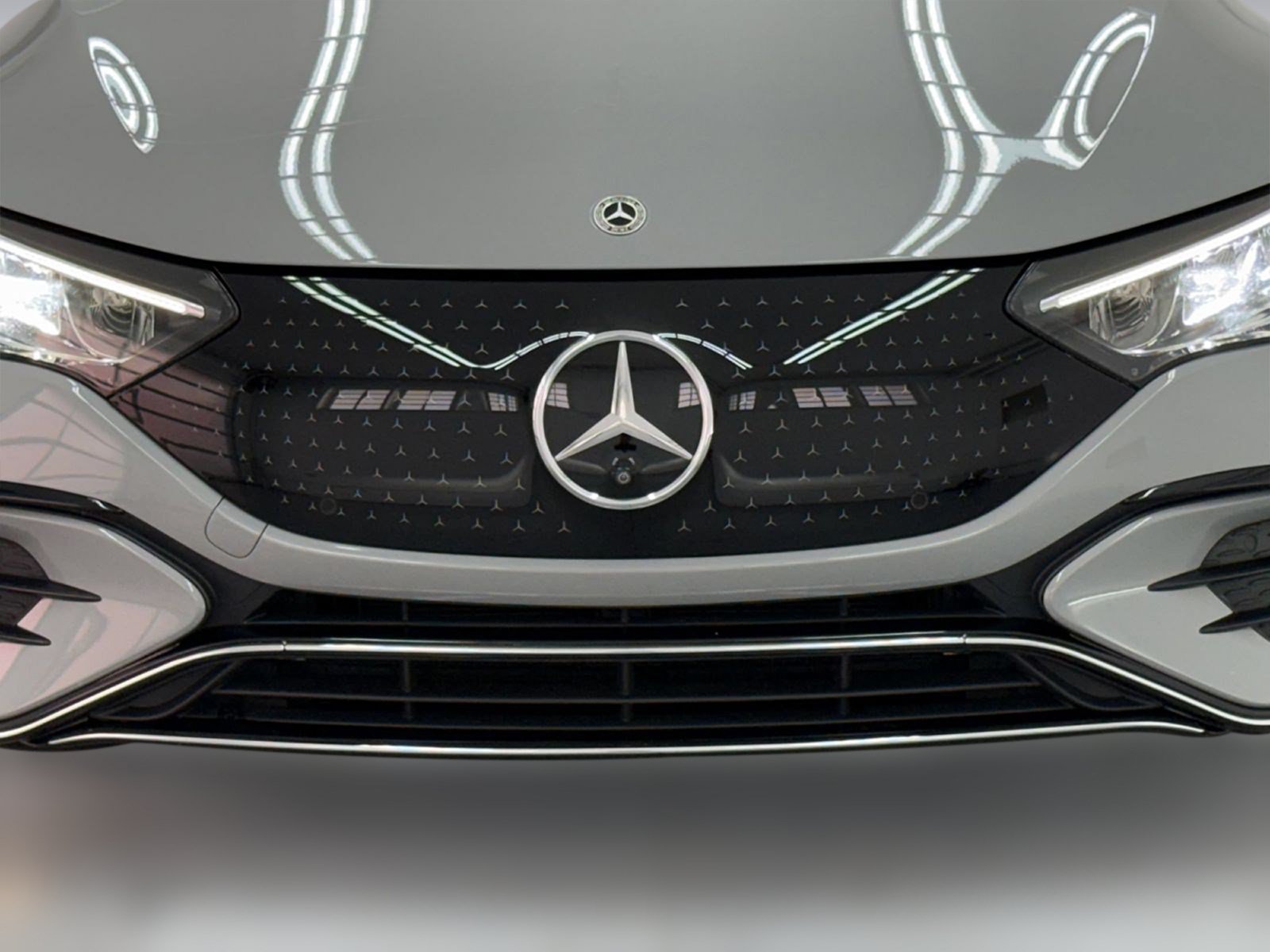 Used 2023 Mercedes-Benz EQE 350+ Sedan image 25