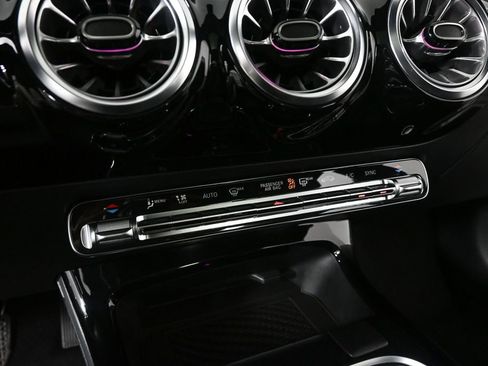 Certified 2023 Mercedes-Benz CLA 250 image 14