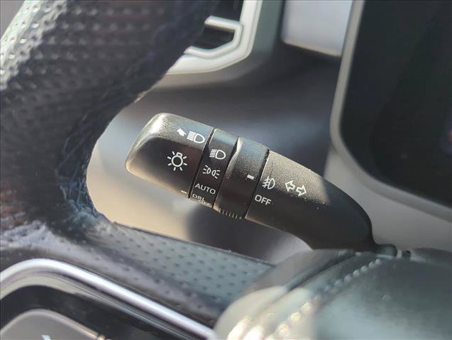 Used 2023 Toyota Tundra Platinum AWD/4WD image 22