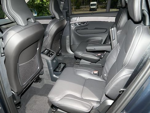 New 2026 Volvo XC90 T8 Ultra w/ Lounge Package AWD/4WD image 22