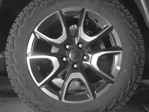 Used 2025 Jeep Compass Trailhawk AWD/4WD image 15