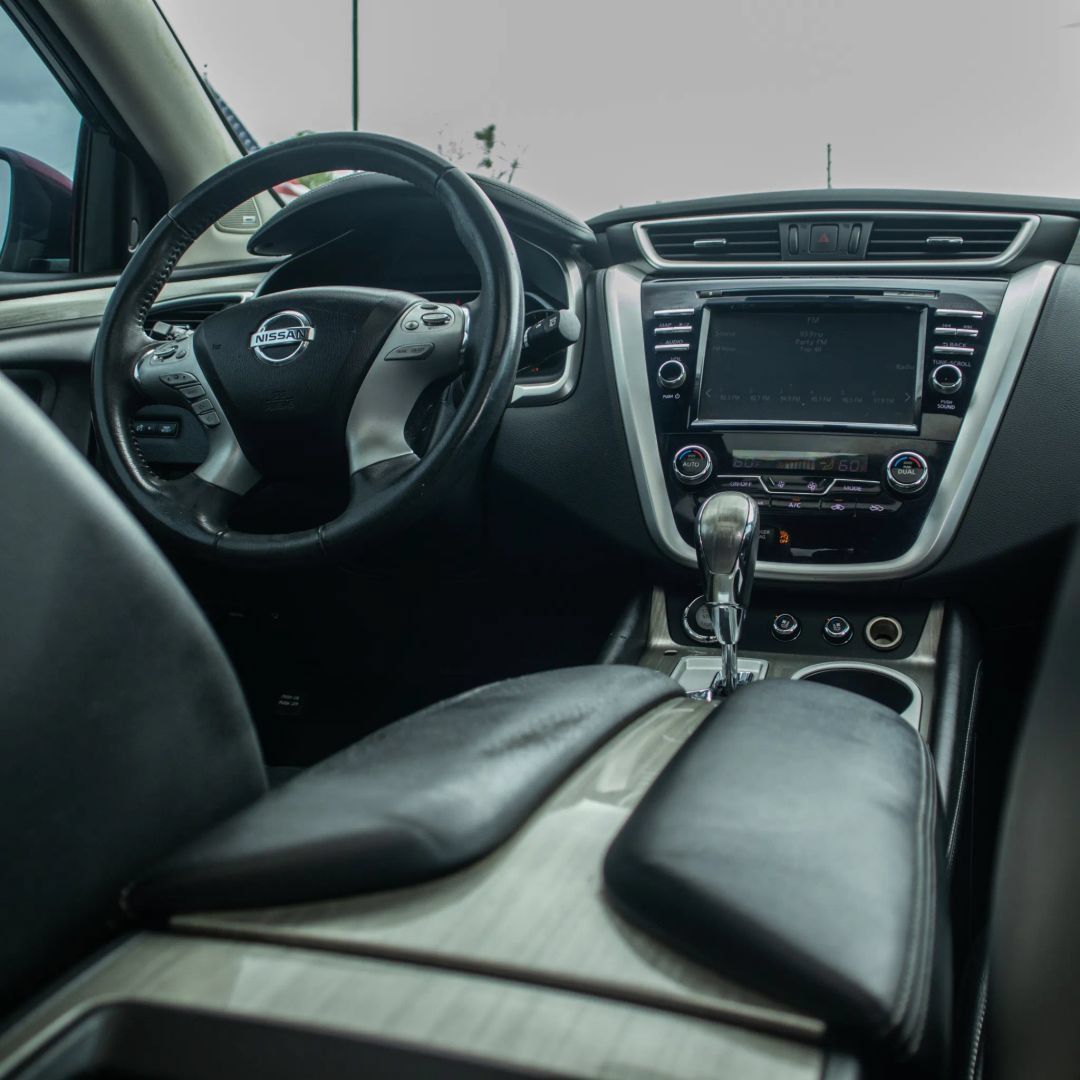 Used 2017 Nissan Murano Platinum w/ Platinum Technology Package FWD image 24