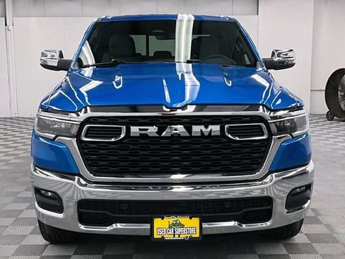 Used 2025 RAM 1500 Big Horn AWD/4WD image 4
