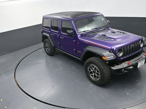 Used 2026 Jeep Wrangler Unlimited Rubicon w/ Safety Group AWD/4WD image 12