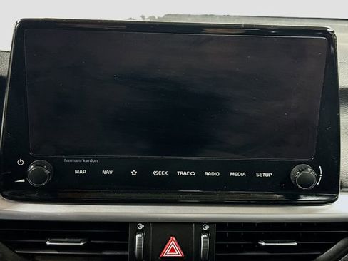 Used 2023 Kia Forte GT-Line w/ GT-Line Premium Package image 12