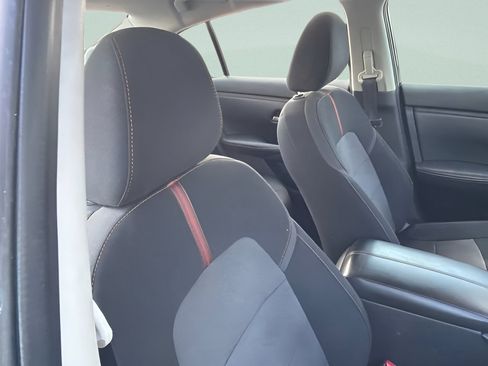 Used 2023 Nissan Sentra SR w/ Midnight Edition Package FWD image 6