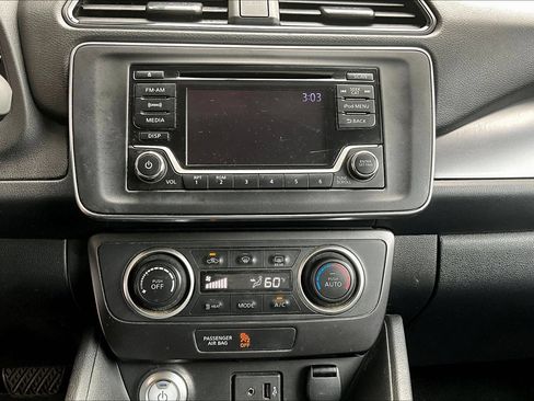 Used 2018 Nissan Leaf S w/ S Charge Package FWD image 13