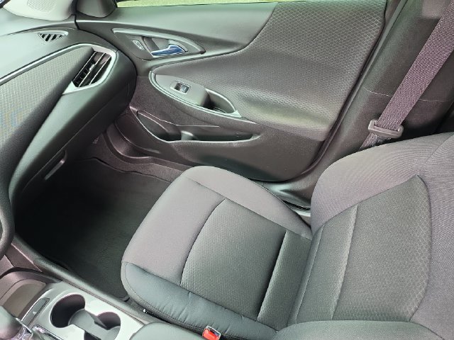 Certified 2023 Chevrolet Malibu LS FWD image 13