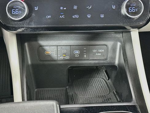 Used 2025 Hyundai Tucson SEL FWD image 26