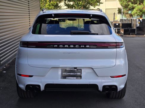 New 2026 Porsche Cayenne S AWD/4WD image 6