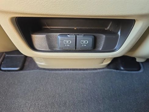 Used 2017 Acura MDX SH-AWD image 44