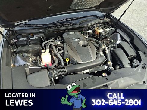 Used 2019 Lexus RC 300 w/ Accessory Package image 28