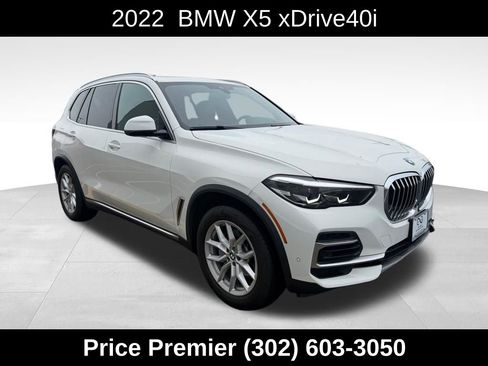 Used 2022 BMW X5 xDrive40i w/ Premium Package image 1