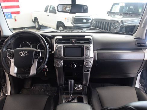 Used 2016 Toyota 4Runner SR5 Premium AWD/4WD image 24