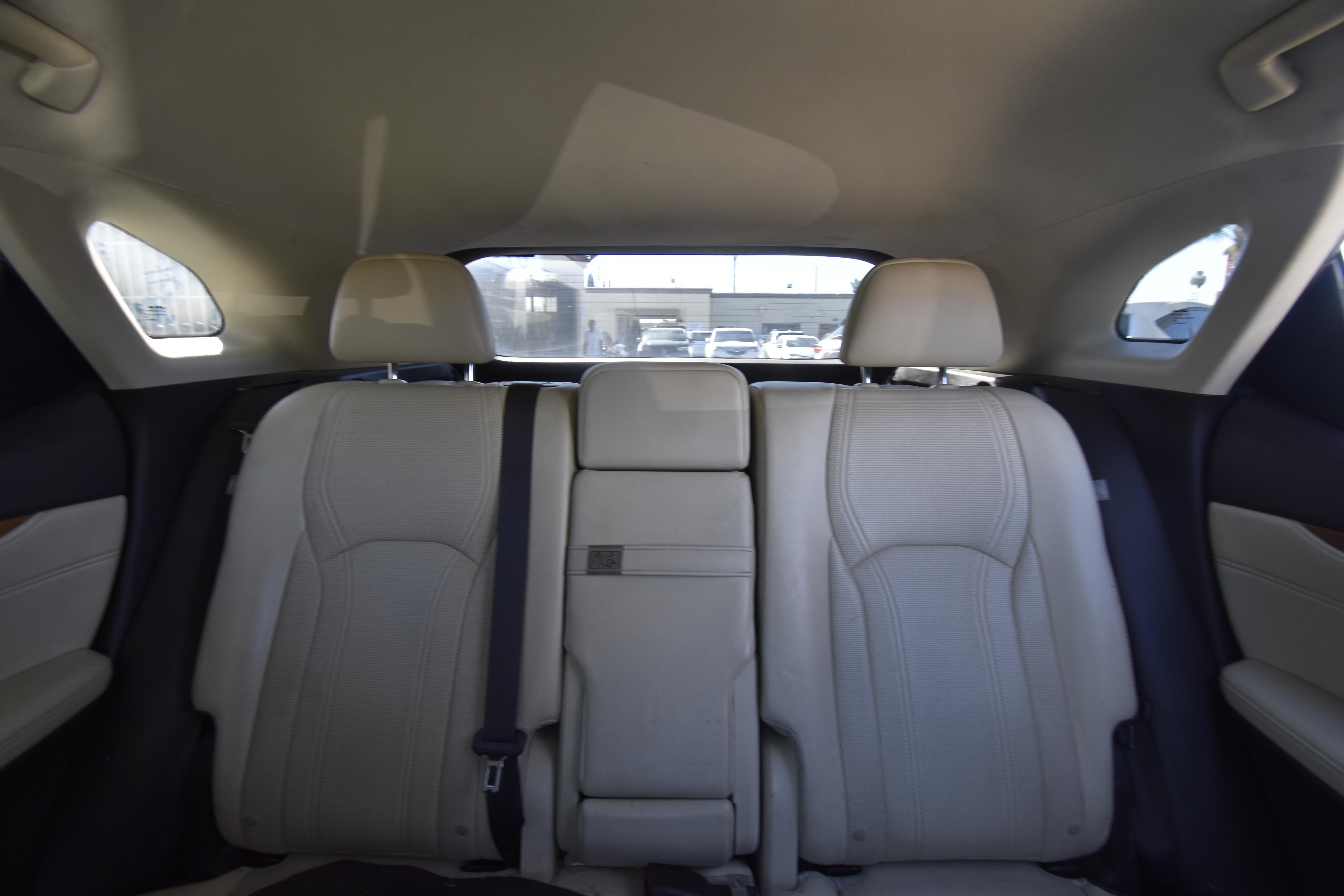 Used 2019 Lexus RX 350 FWD w/ Navigation Package image 9