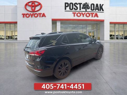 Used 2023 Chevrolet Equinox RS w/ RS Leather Package FWD image 6