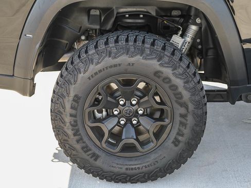 Used 2025 RAM 1500 RHO AWD/4WD image 11