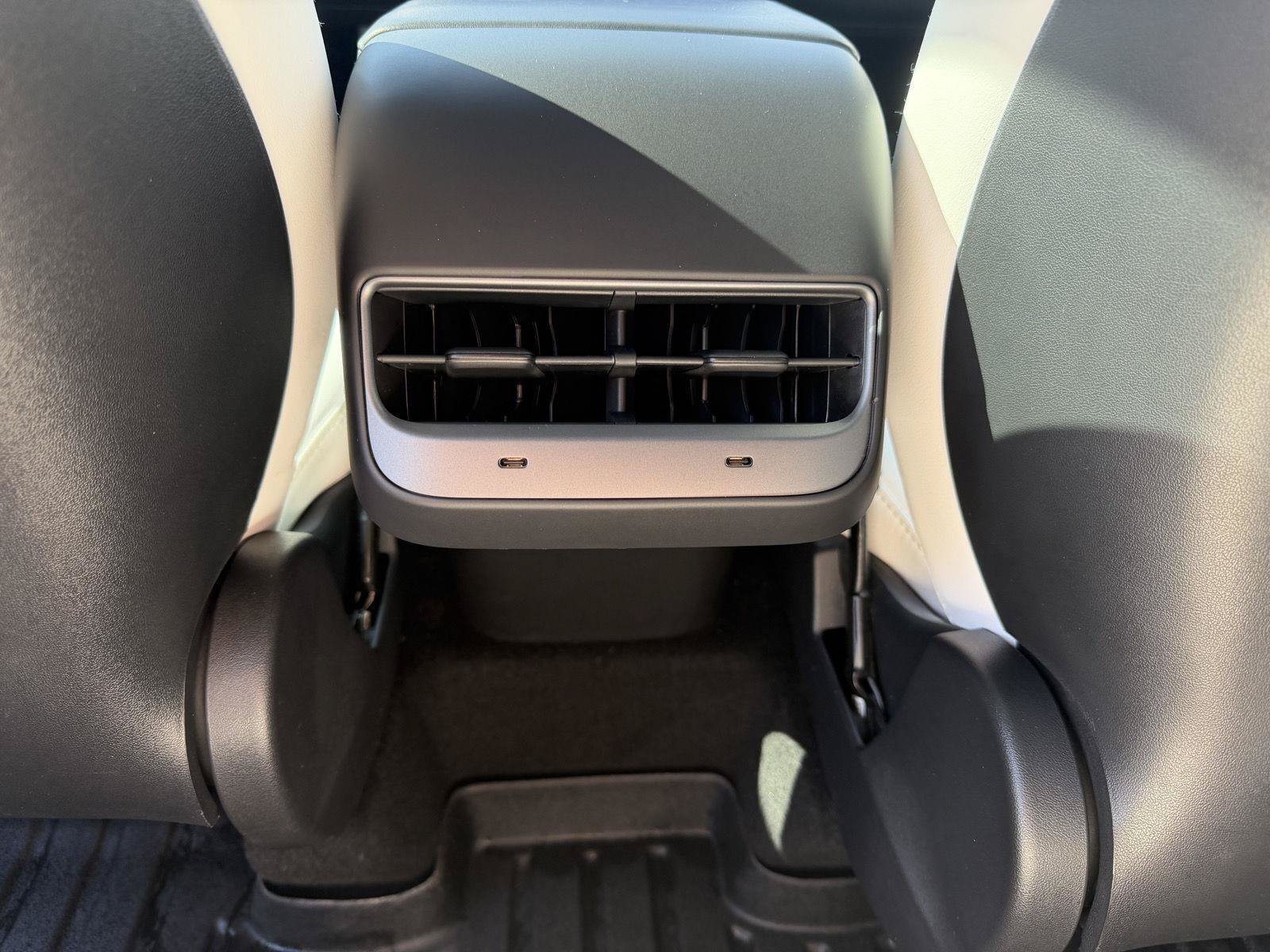 Used 2021 Tesla Model Y Long Range AWD/4WD image 20