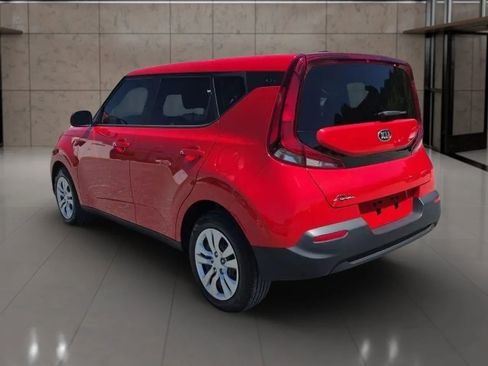 Used 2021 Kia Soul LX FWD image 6