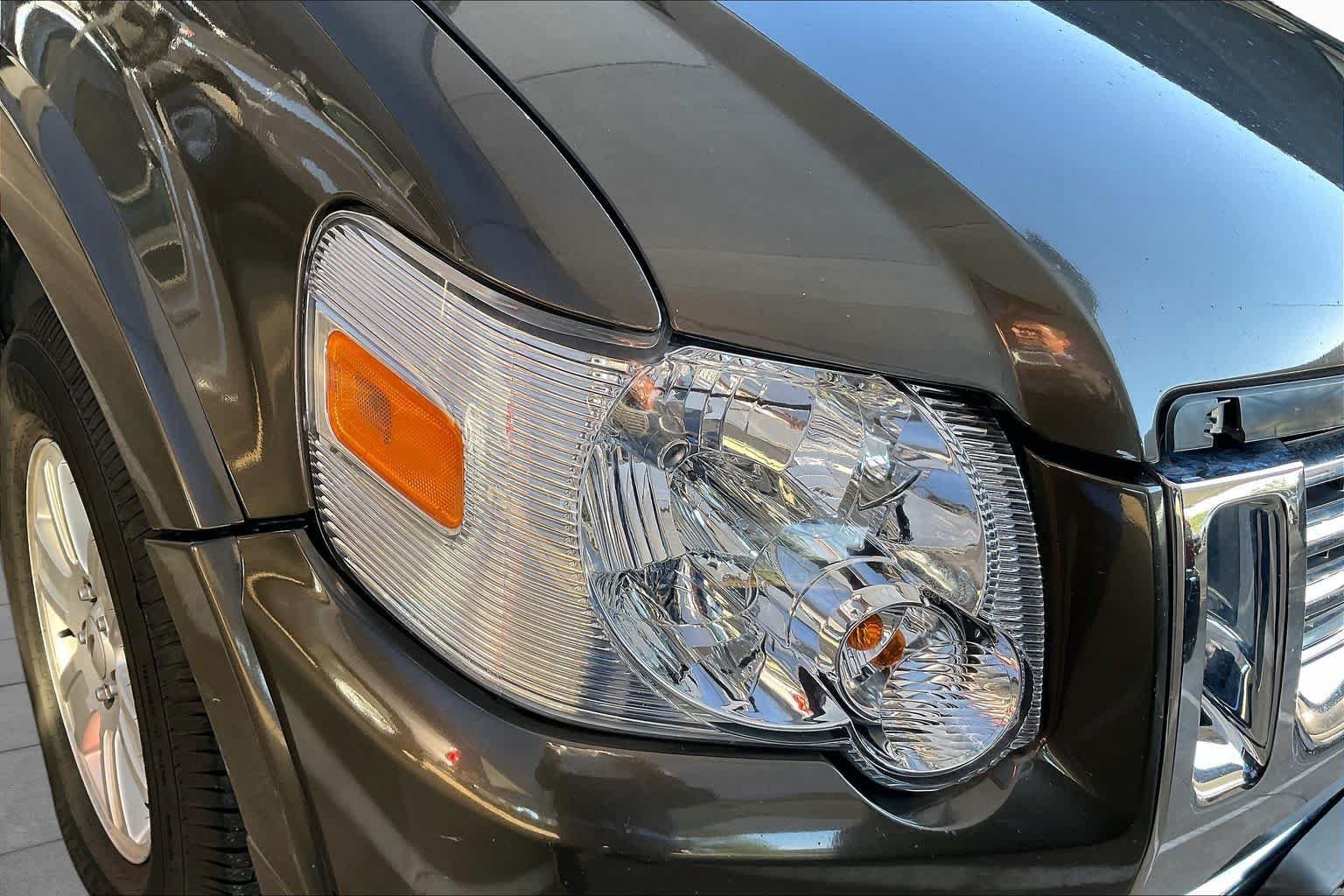 Used 2008 Ford Explorer XLT RWD image 26