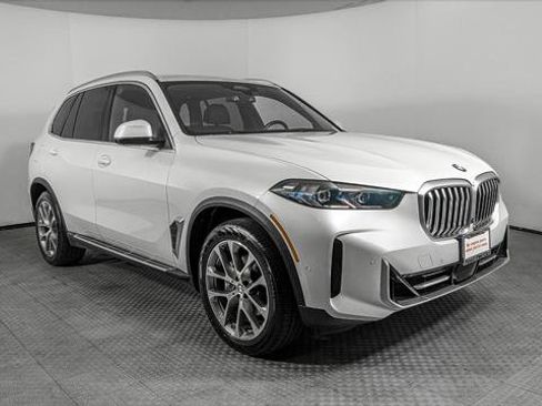 Used 2025 BMW X5 sDrive40i RWD image 11